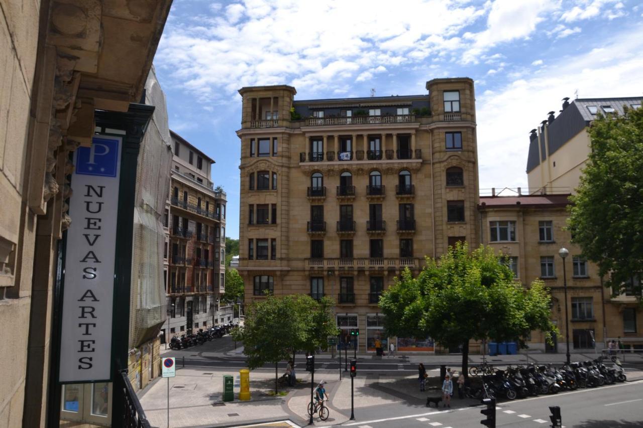 Pension Nuevas Artes San Sebastián Eksteriør billede